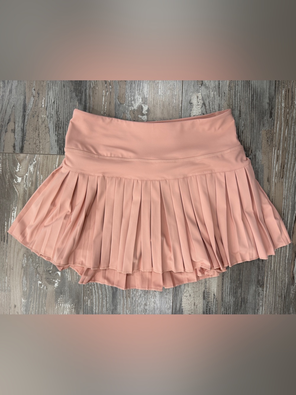 High-Waist Pleated Mini Skirt in Blush Pink